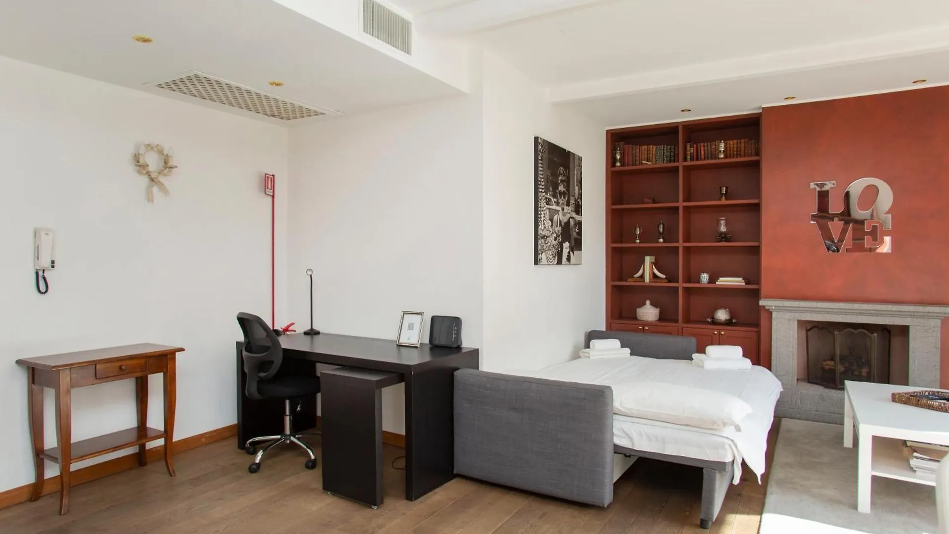Duomo Luxury Living 16 - Milan Apartment Italy