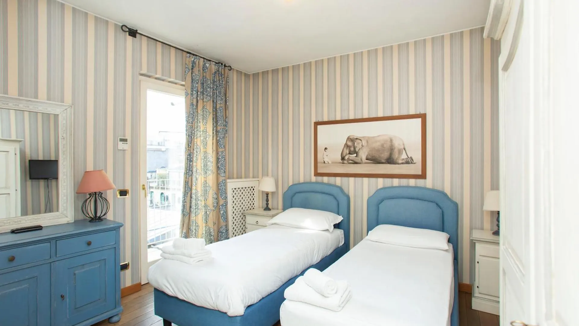 Duomo Luxury Living 16 - Milan Apartment