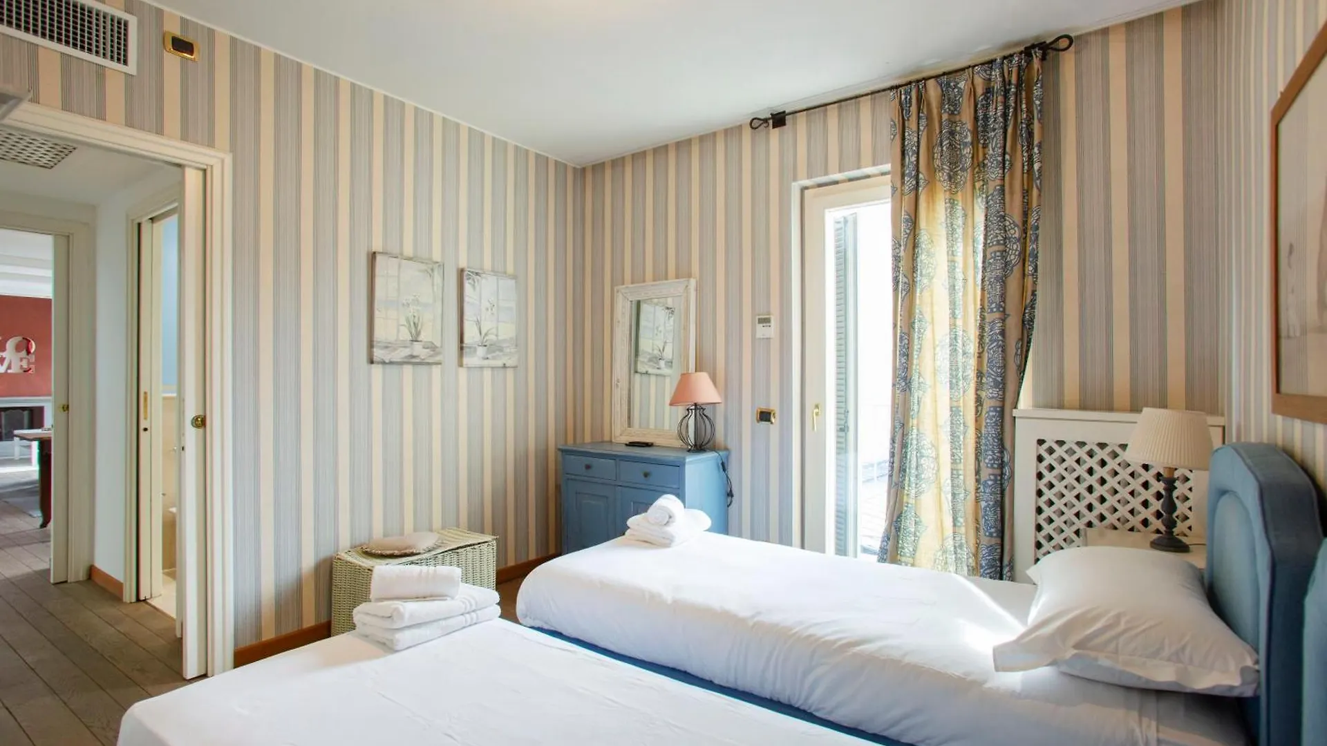 Duomo Luxury Living 16 - Milan Apartment