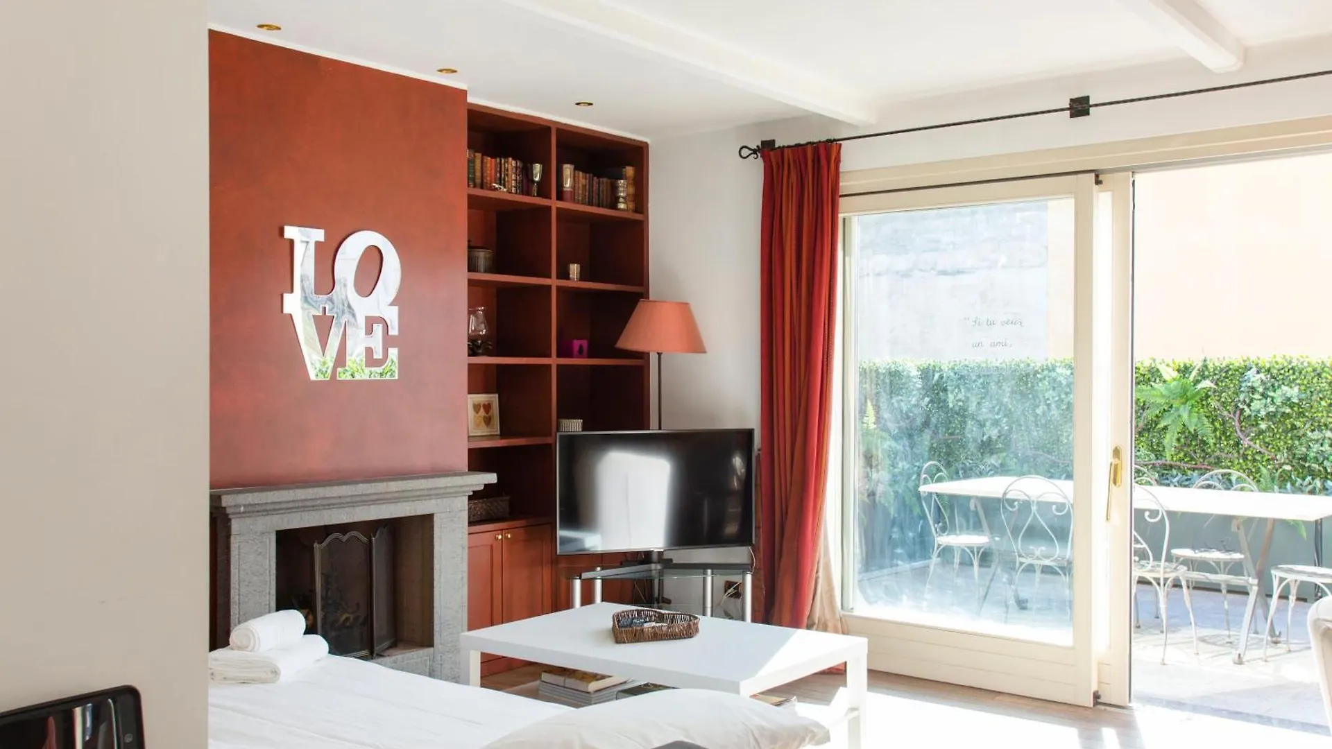Duomo Luxury Living 16 - Milan Apartment