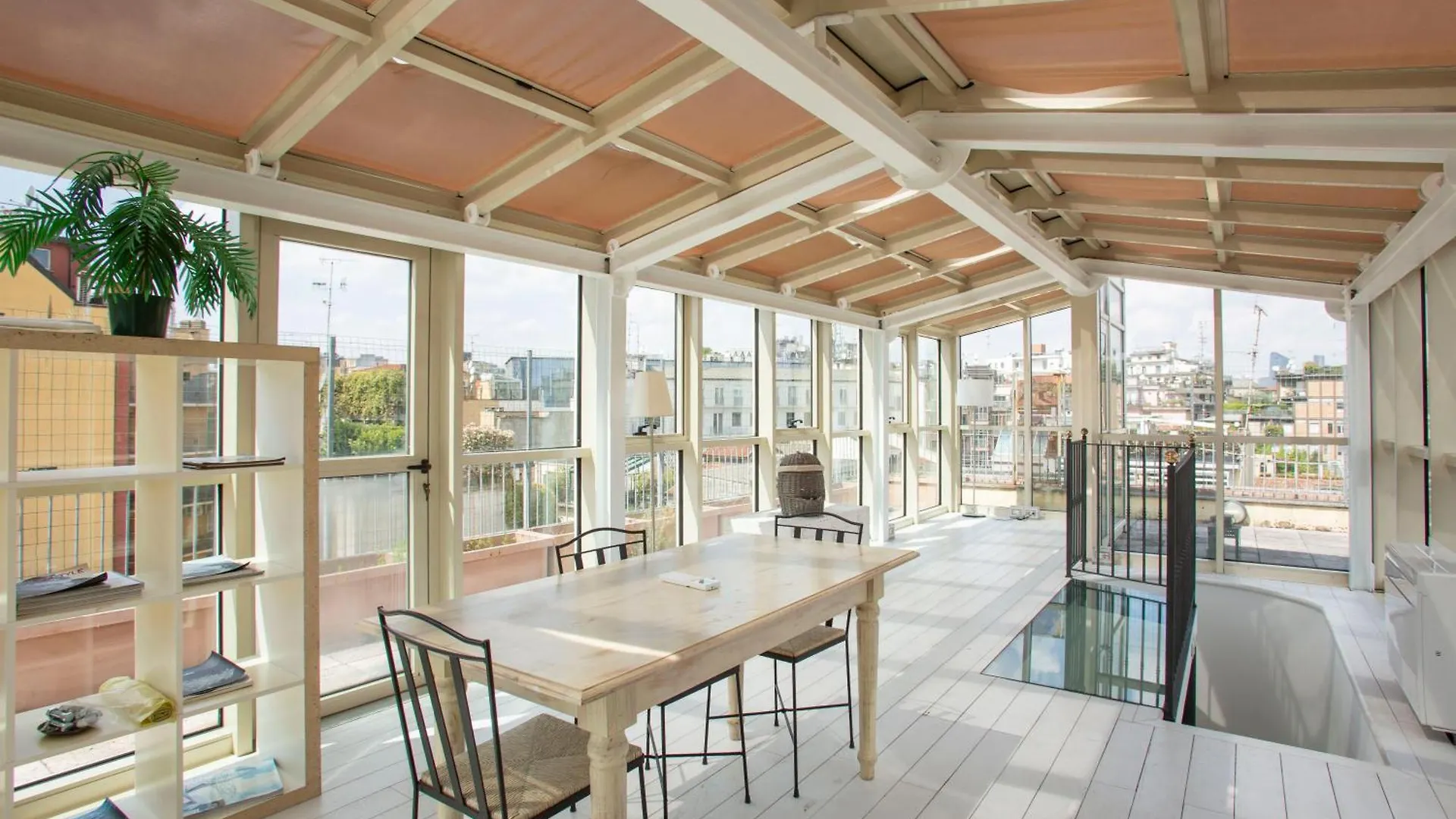 Duomo Luxury Living 16 - Milan Apartment Italy