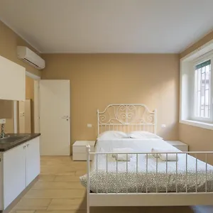 Smart Flat Portello Mediolan